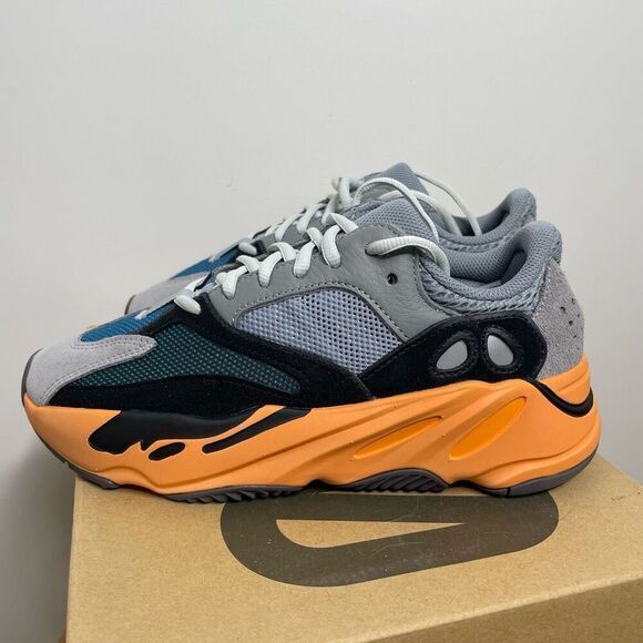 NEW Adidas YEEZY BOOST 700 Size 5.5 M 7 W Washed Orange GW0296 Box NWT - Picture 7 of 10